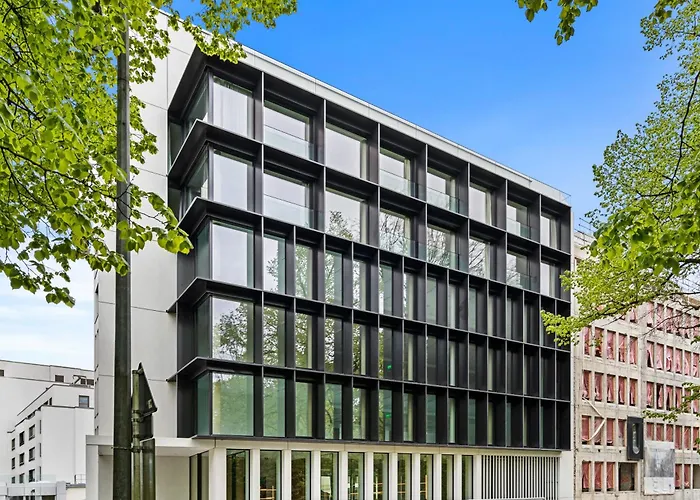 Chic 80sqm Luxe - Heart Of